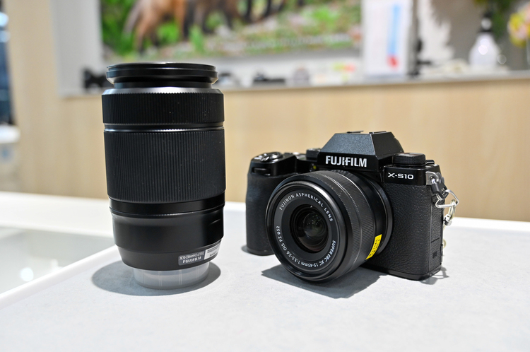 21_X-S10の製品画像.jpg